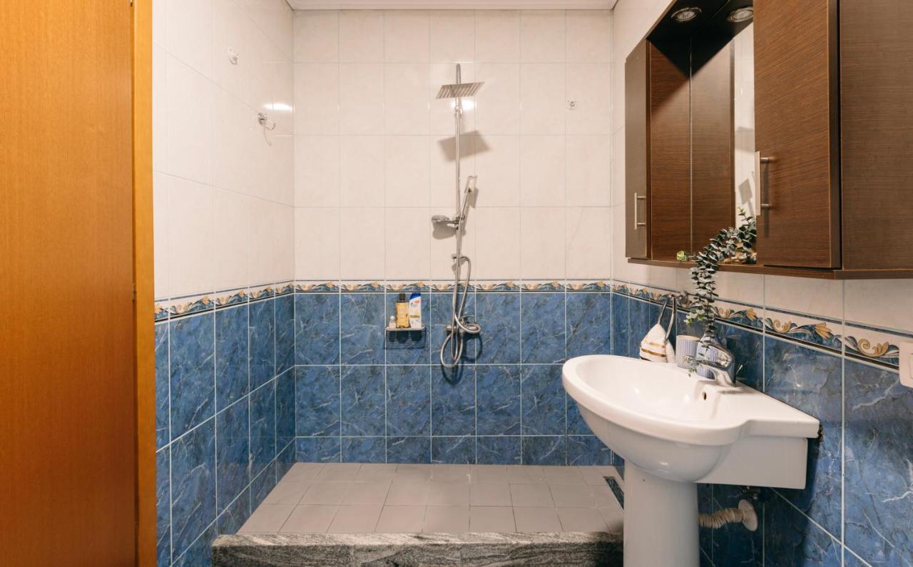 Rs Place 1-Bedroom Apartment Tirana Exterior foto